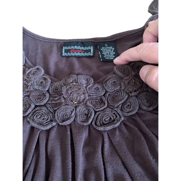 Licorice women's size LG tank top Brown color scoop neck w/raised flowers 3 tier - Picture 2 of 7